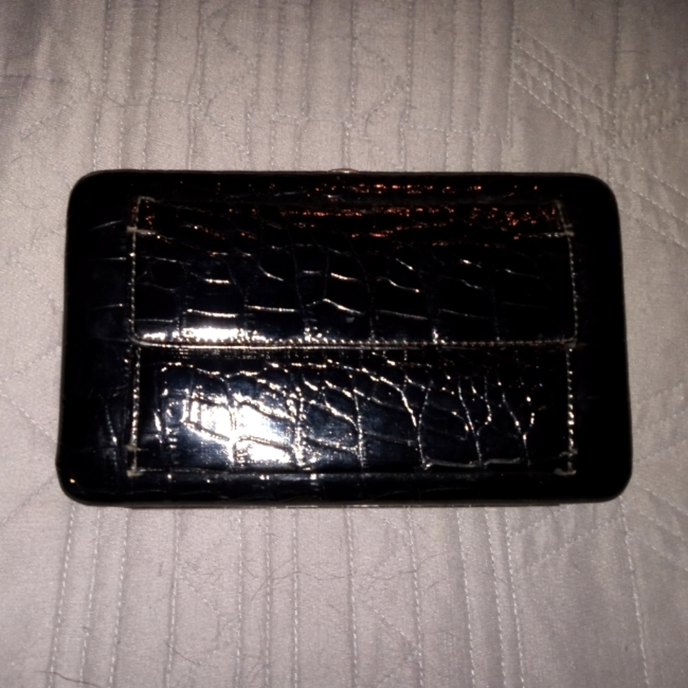Black wallet